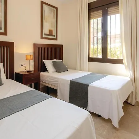 Beautiful Apartment In Estepona With 3 Bedrooms, Outdoor Swimming Pool And Swimming Pool Estepona