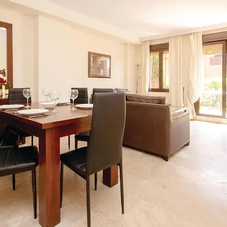 Beautiful Apartment In Estepona With 3 Bedrooms, Outdoor Swimming Pool And Swimming Pool * Estepona