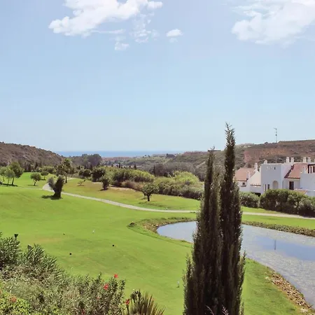 Beautiful Apartment In Estepona With 3 Bedrooms, Outdoor Swimming Pool And Swimming Pool Apartment Estepona