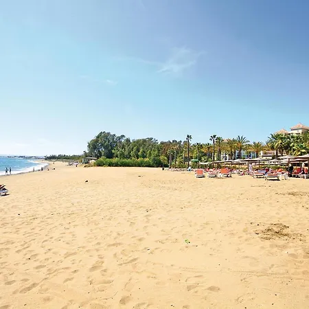 Beautiful Apartment In Estepona With 3 Bedrooms, Outdoor Swimming Pool And Swimming Pool